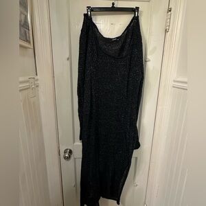 Cider dress with slits on the side see through